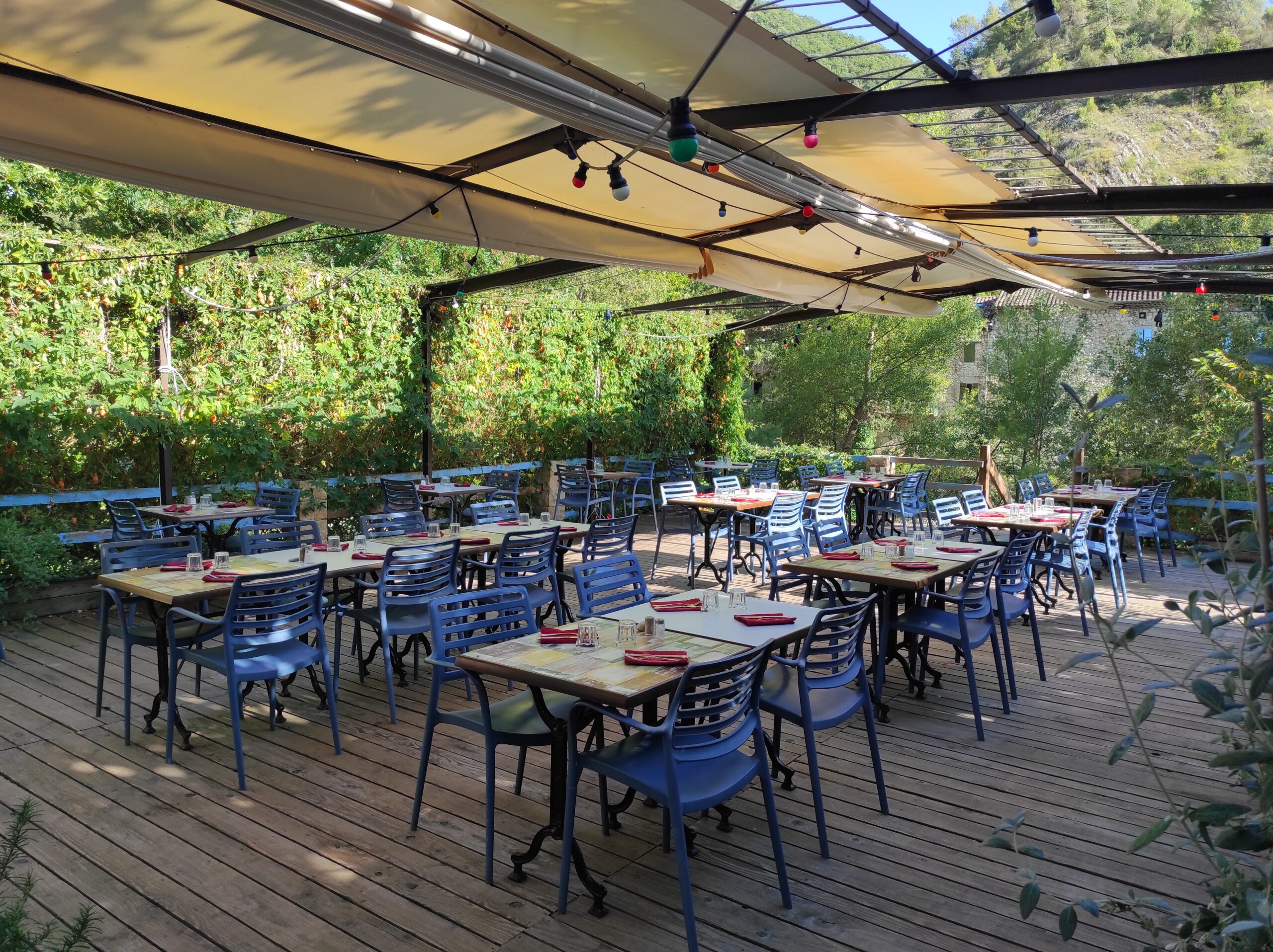 terrasse vue côté batiment